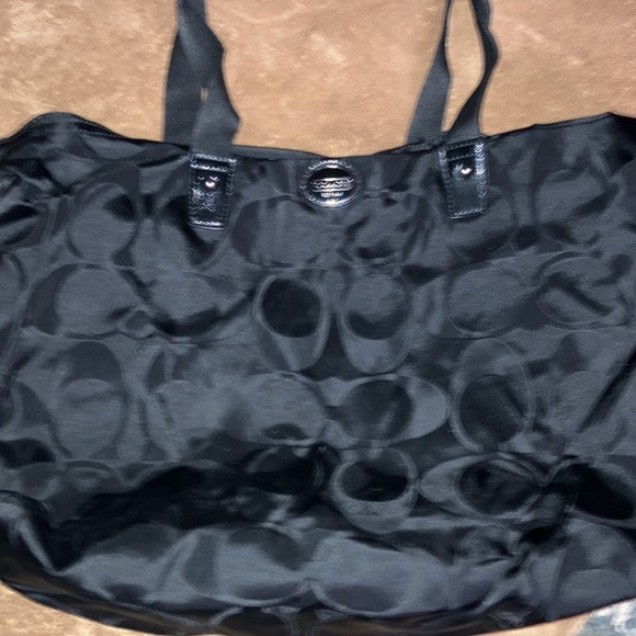 COPY - Coach oversized nylon black bag - Picture 1 of 5